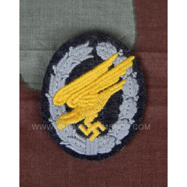 Distintivo di brevetto di paracadutista Luftwaffe ricamato WEHRMACHT
